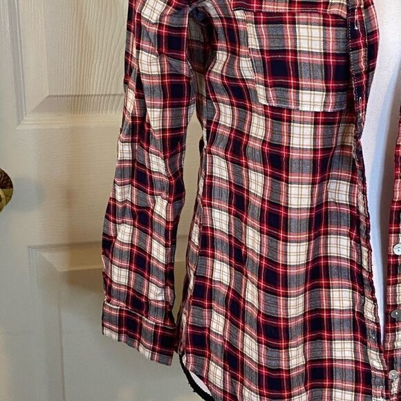 Olive & Oak, fall flannel patterned button down - Picture 3 of 10